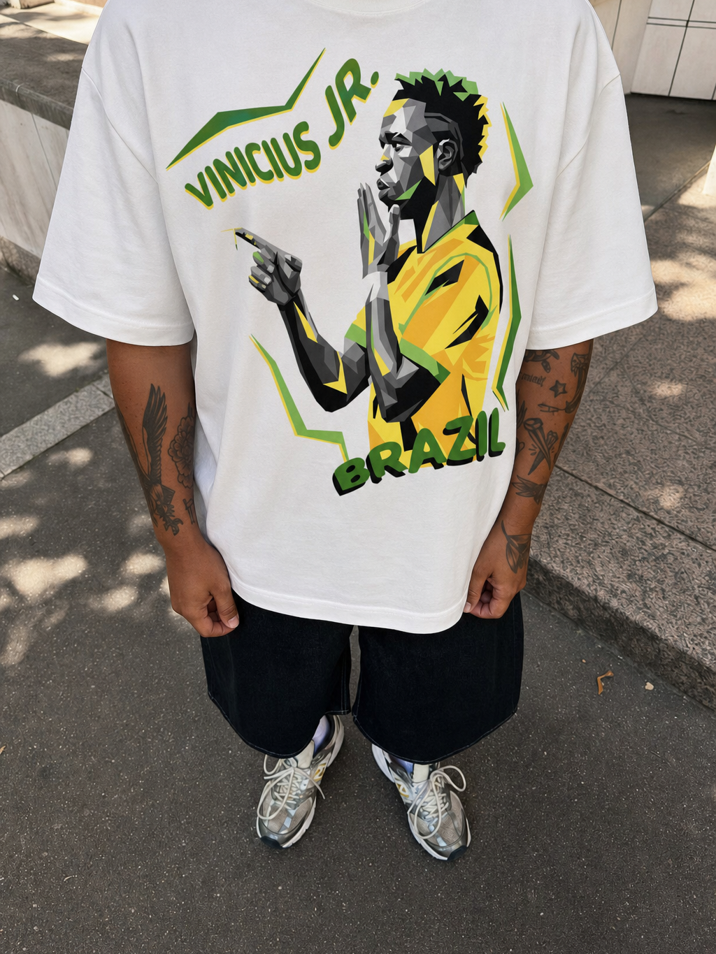 Off Supply Vini Strike White T-Shirt – model front