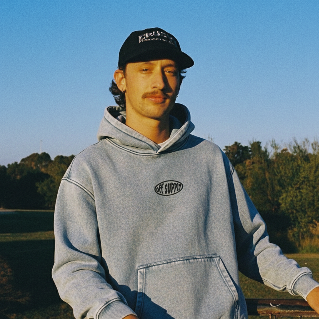 OFFSUPPLY OVAL ICE BLUE ACID WASH HOODIE