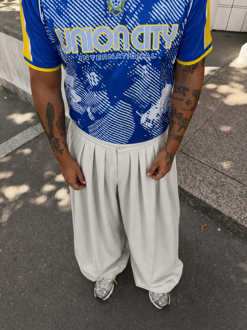 Off Supply Cascade White Trousers – model front