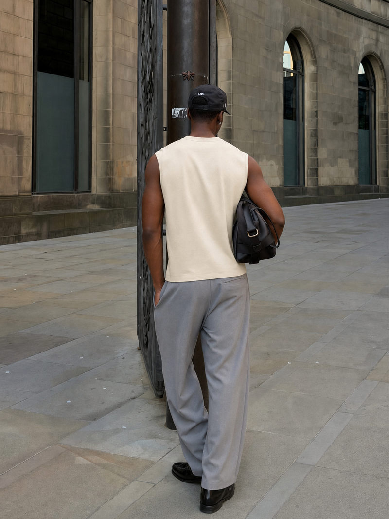 OFF SUPPLY BROKEN BEAR CLASSIC BEIGE TANK – model back