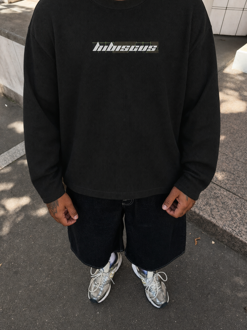 Off Supply Hibiscus Black Waffle T-shirt – model front