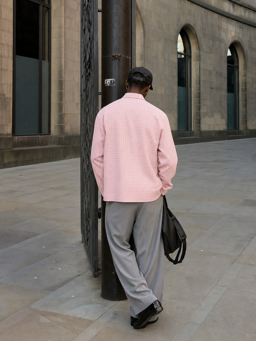 OFF SUPPLY EVERYDAY SHIRT IN PINK – model back