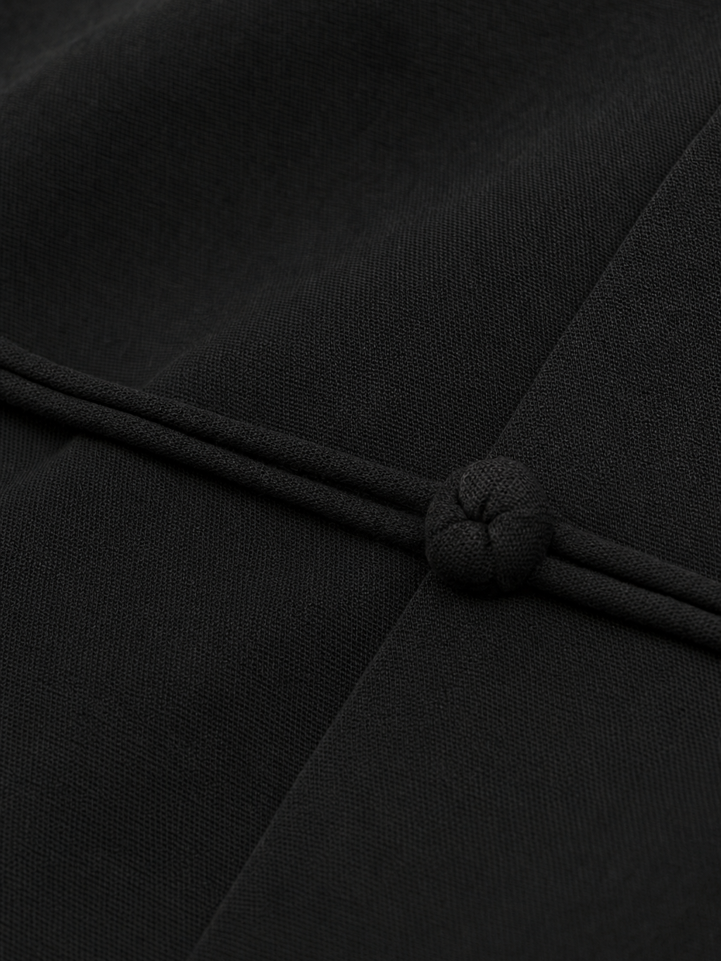 OFF SUPPLY CLASSIC HARMONY BLACK SHIRT – close-up detail