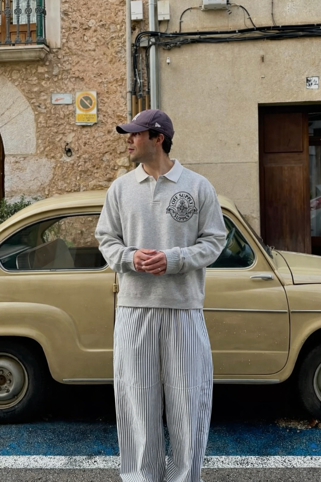 Off supply Badge Beige Polo Sweatshirt