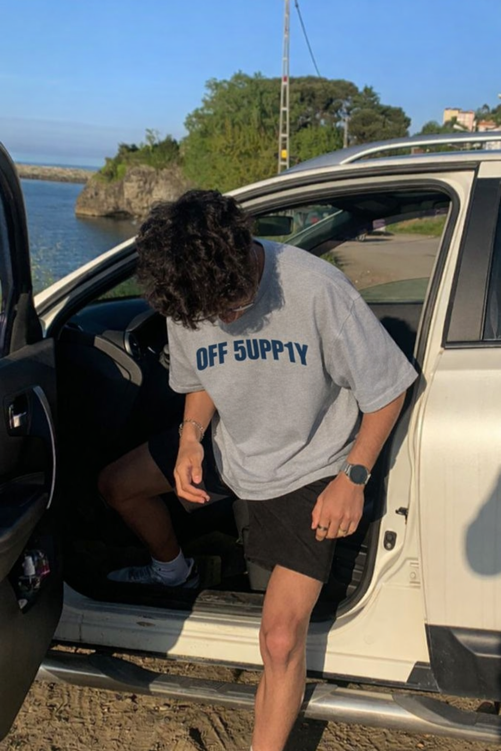 Off Supply Core Basics Graphic T-shirt