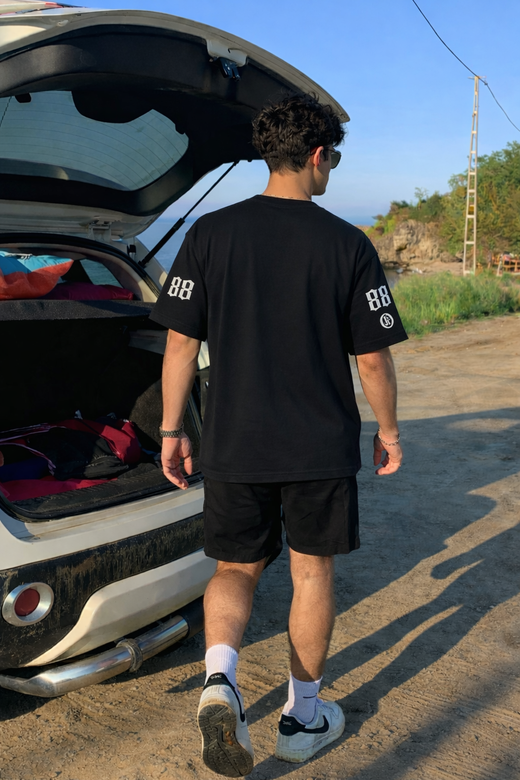 Off Supply Core Statement Angels Graphic T-Shirt