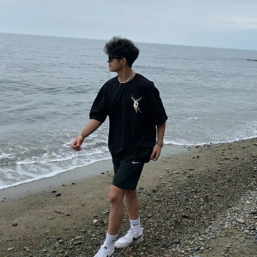 Off Supply Winged Relic Statement T-shirt
