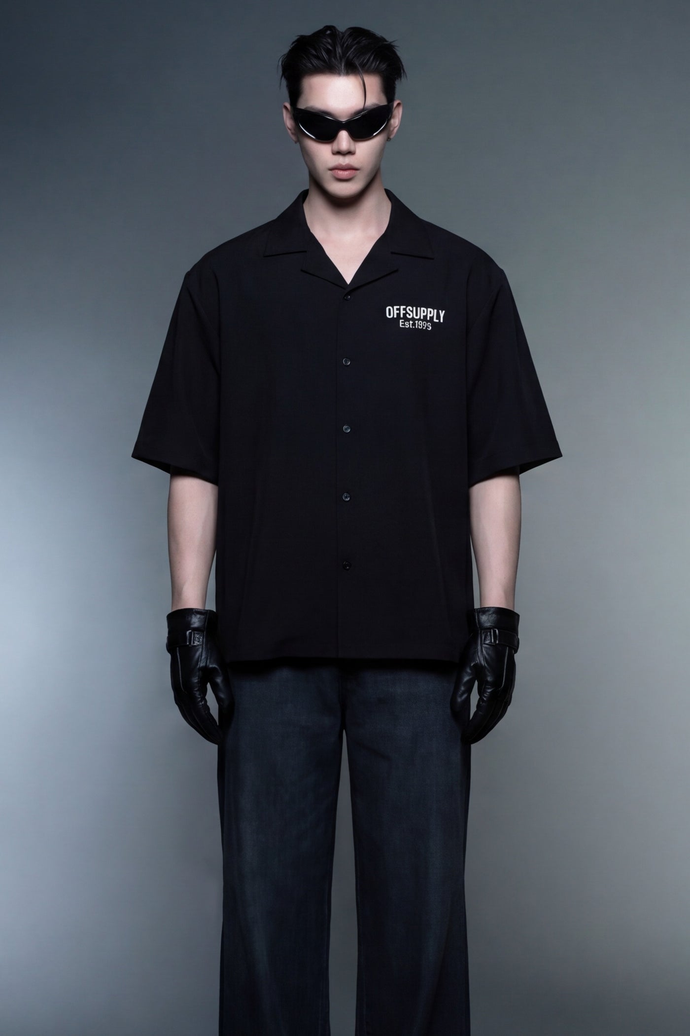 black-bowling-shirt model front