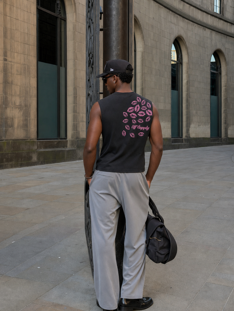 OFF SUPPLY LOVE NOTES BLACK TANK – model back