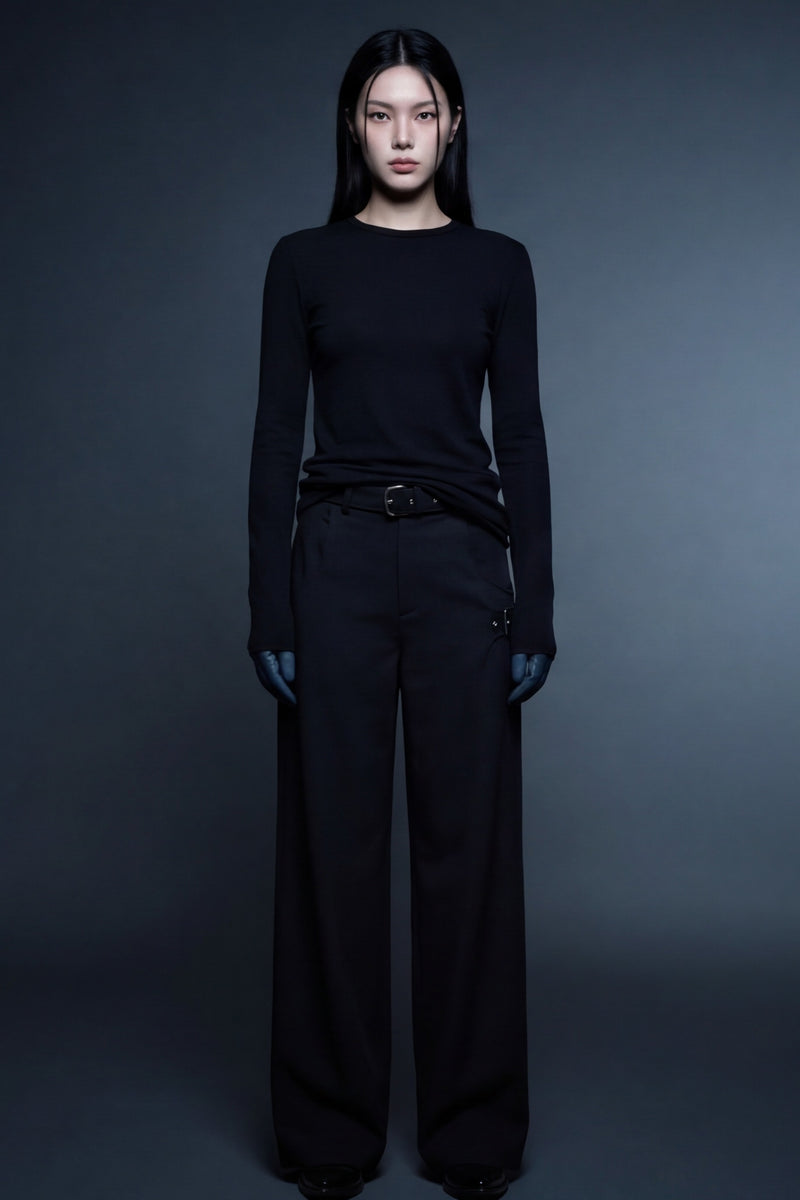 off-supply-signature-sculpt-wide-pants-2 model front